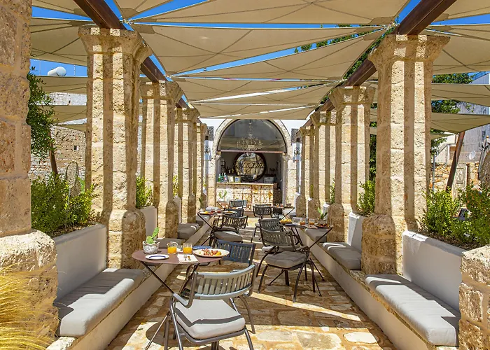 Paragon 700 Boutique Hotel & Spa